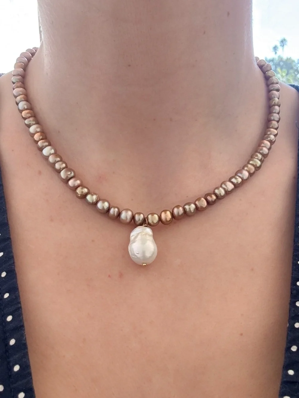 Baroque Pearl Pendant Beaded Necklace 16.5" - Picture 4 of 4